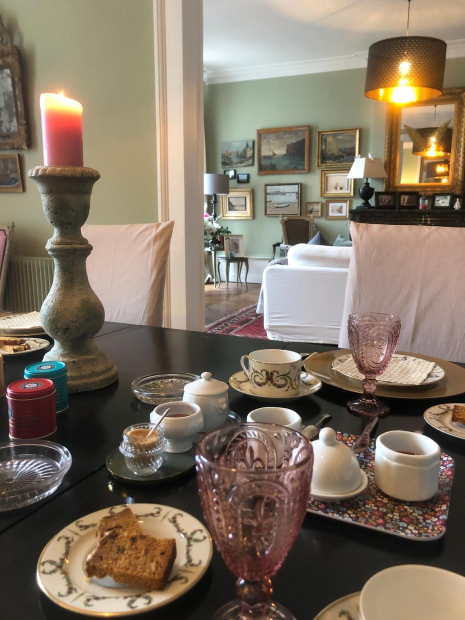 Bed & Breakfast Au 16 Place Saint Louis *