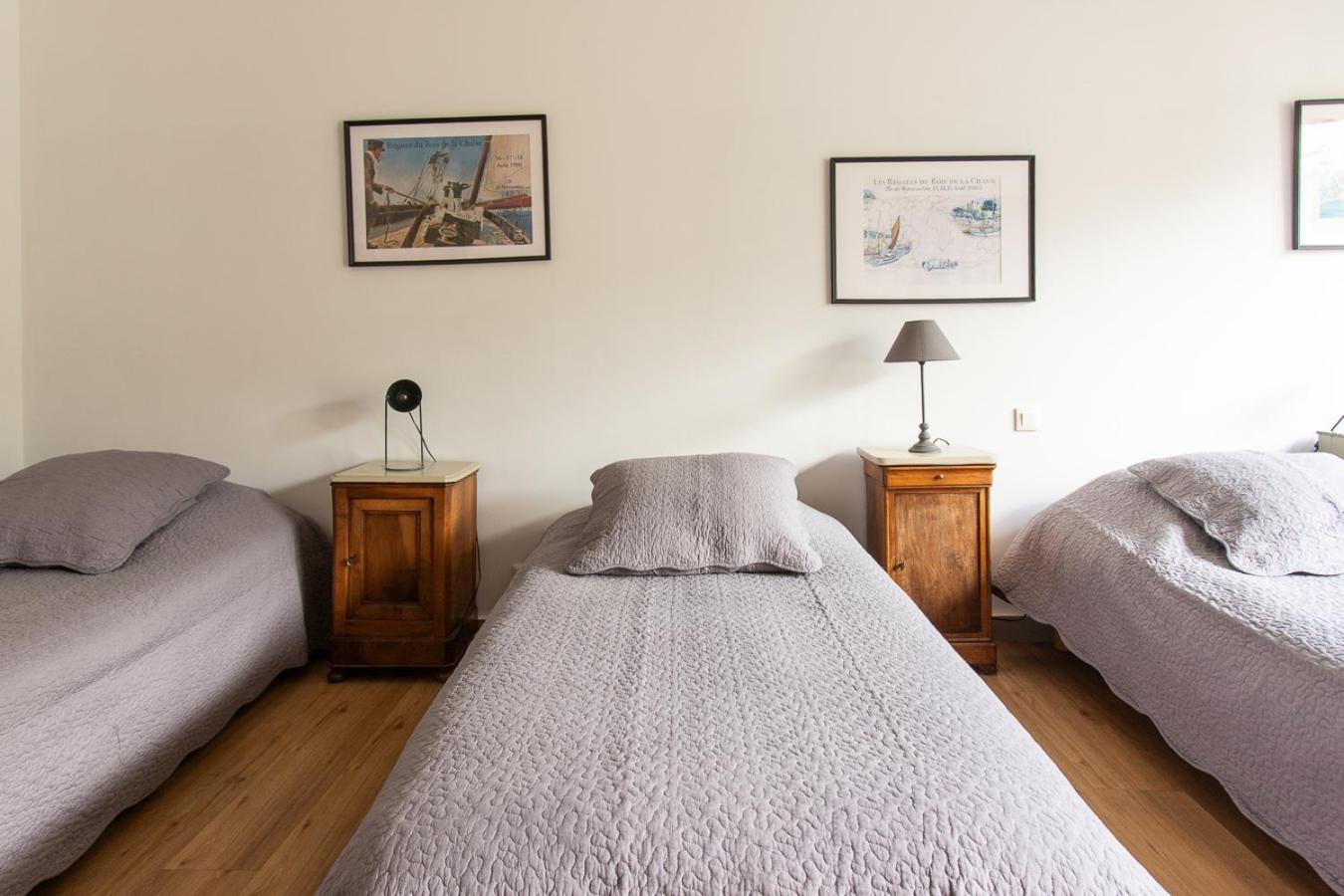 Bed & Breakfast Au 16 Place Saint Louis *